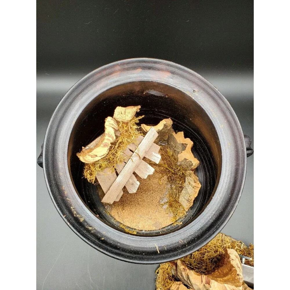 Nativity Manger Scene Cut Out Pottery Music Box 